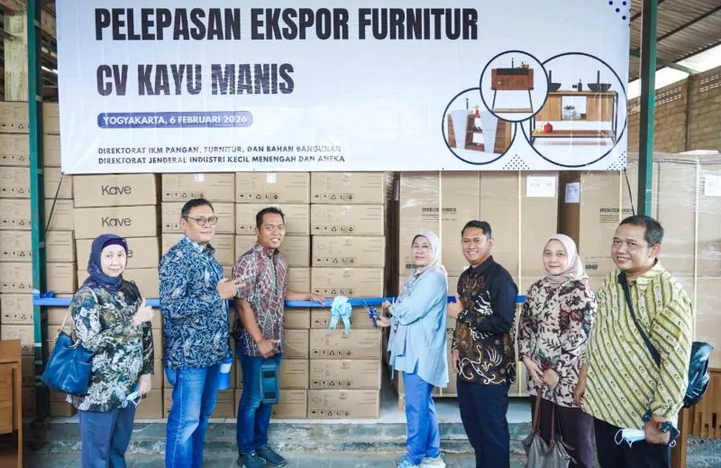 IKM Furnitur CV Kayu Manis Sukses Ekspor ke Eropa