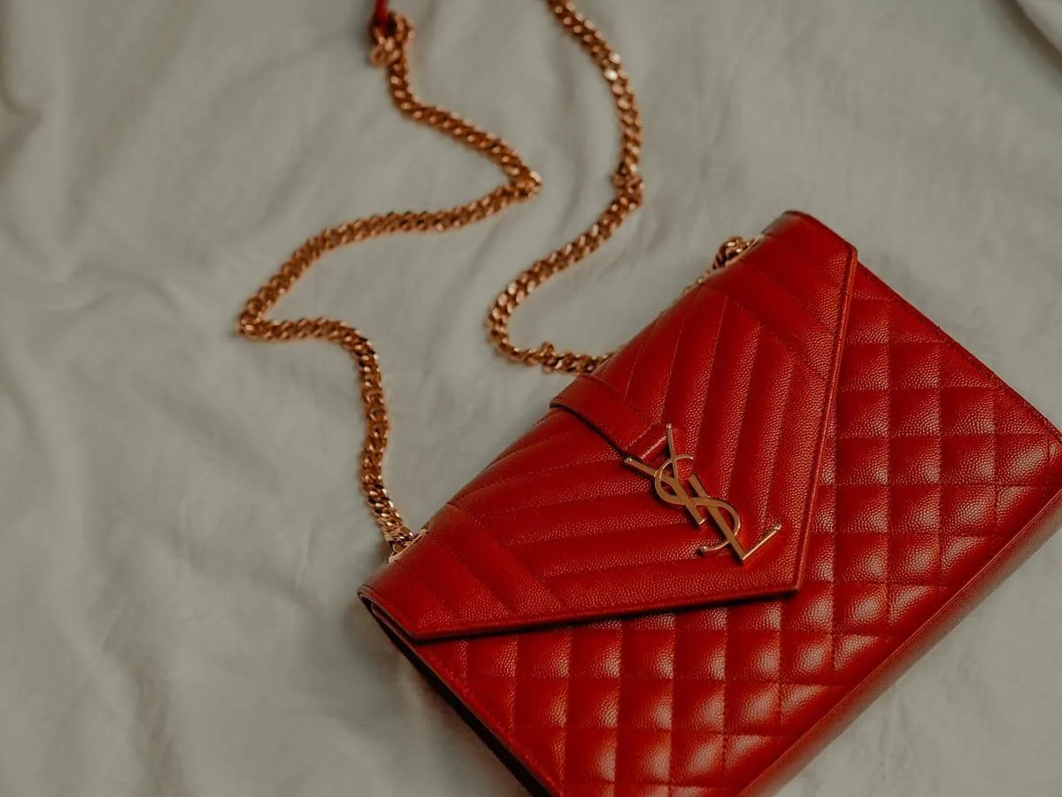 Reseller Luxury Nala Natasya Sukses Jual 60 Tas Branded dalam 8 Jam