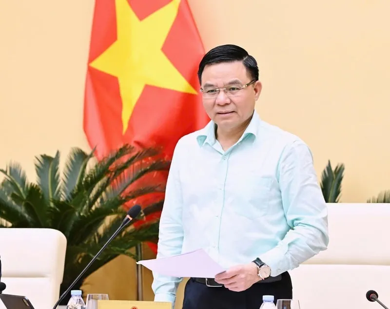 Le Manh Hung Dicalonkan sebagai Delegasi Majelis Nasional di Hai Phong