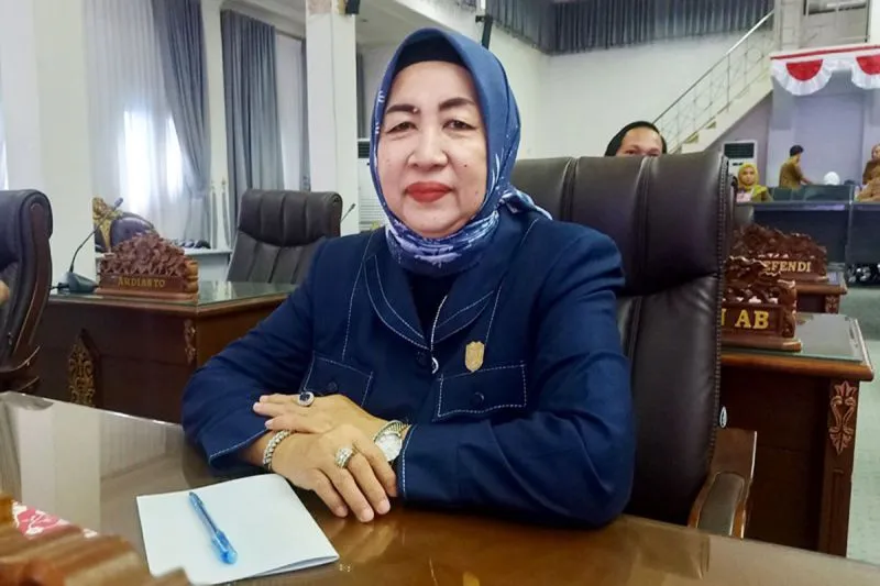DPRD Barito Utara Apresiasi Kunjungan Ketua TP PKK ke Posyandu di Desa Benangin II