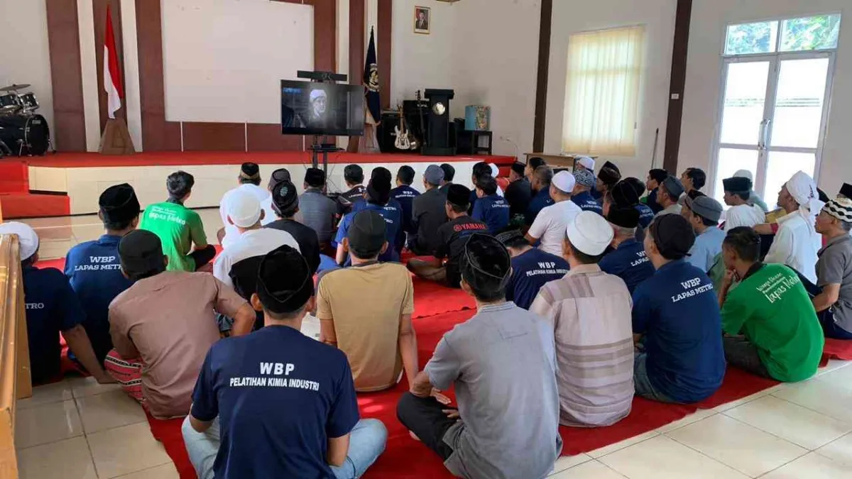 Lapas Metro Adakan Nonton Bareng Film Sejarah Islam Selama Ramadan