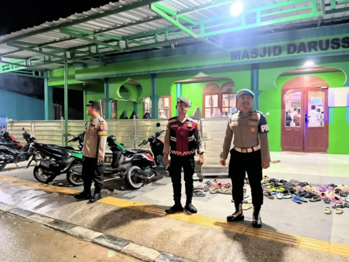 Polres Berau Patroli Pengamanan Shalat Tarawih Selama Ramadan