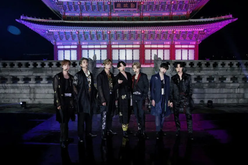 HYBE Klarifikasi Durasi Konser BTS di Gwanghwamun Hanya Satu Jam