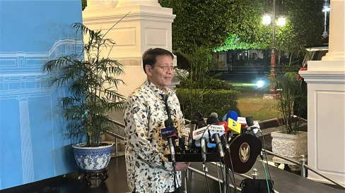 Prabowo Menyusun Strategi Kebijakan Luar Negeri Indonesia di Tengah Ketegangan Global
