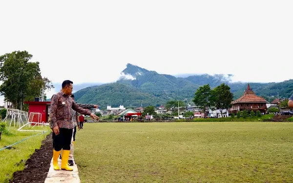 Kota Batu Percepat Revitalisasi Lapangan Sepak Bola untuk Dukung Sport Tourism