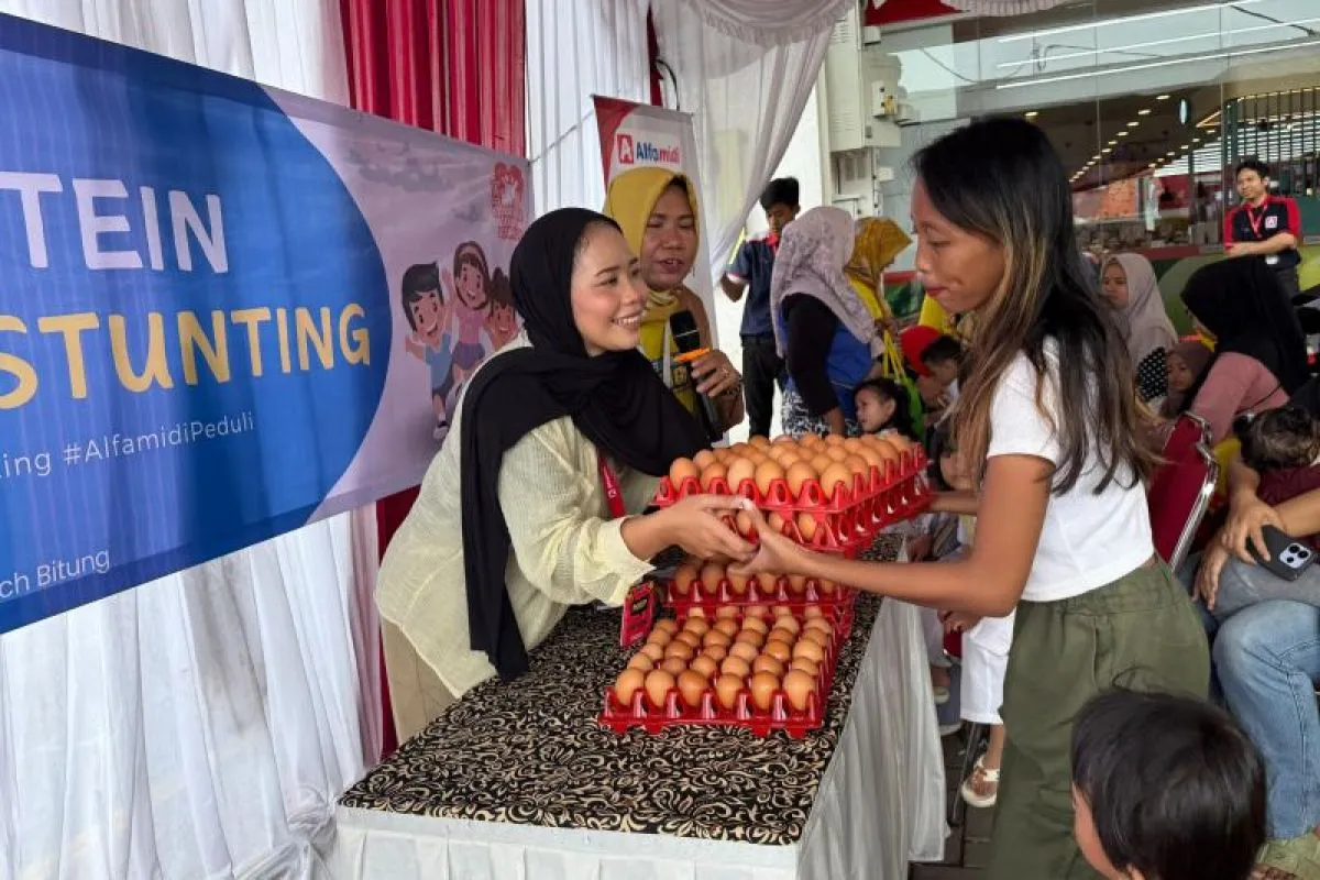 Alfamidi Salurkan 1.800 Telur untuk Cegah Stunting di Tangerang