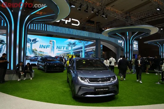 PT BYD Motor Indonesia Tampilkan Prestasi di IIMS 2026