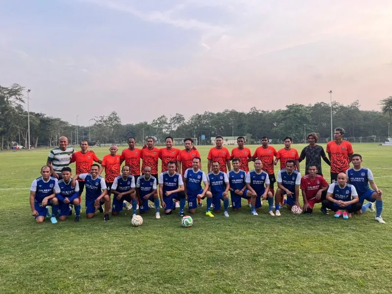 Oldcrak 77 FC Kalahkan Polresta Deli Serdang dalam Pertandingan Persahabatan
