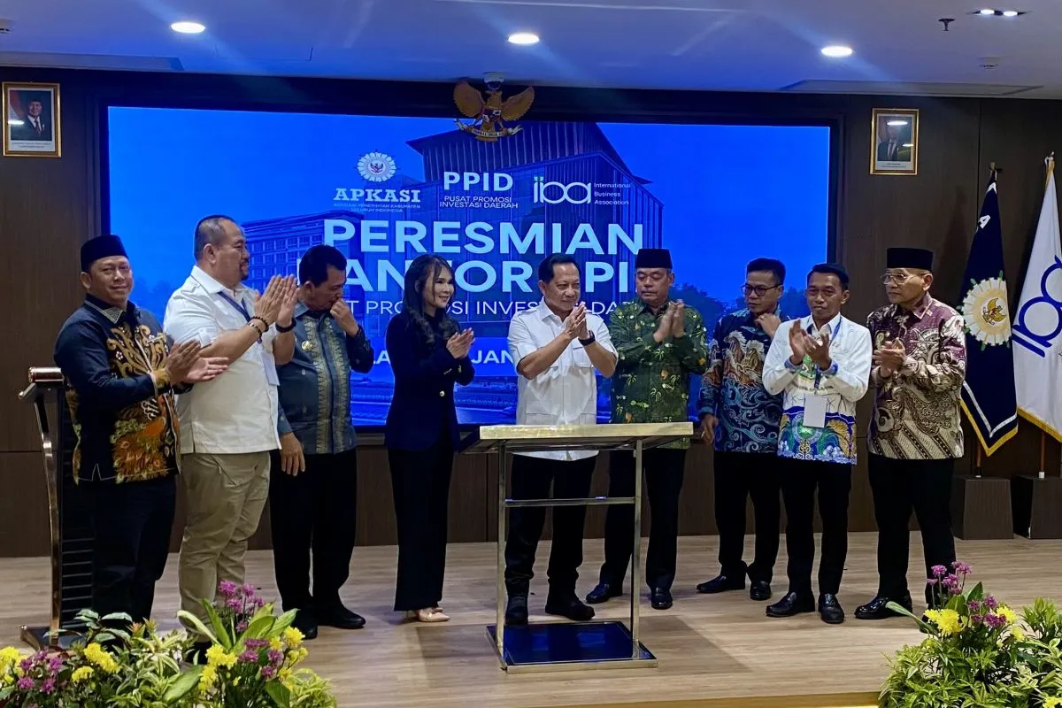 Mendagri Tito Resmikan Pusat Promosi Investasi Daerah di Batam