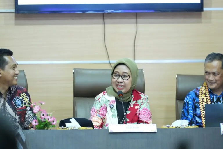 FKIP Unila Adakan Asesmen Lapangan S-1 Pendidikan Musik untuk Tingkatkan Akreditasi