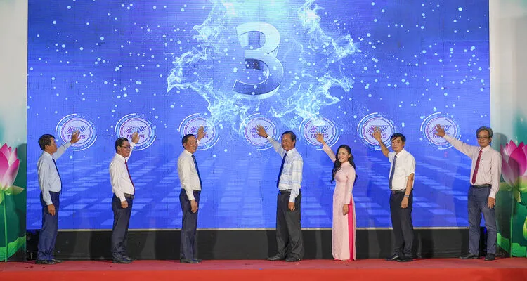 Peluncuran Saluran YouTube Berbahasa Inggris 'An Giang News' untuk Promosi Citra Provinsi