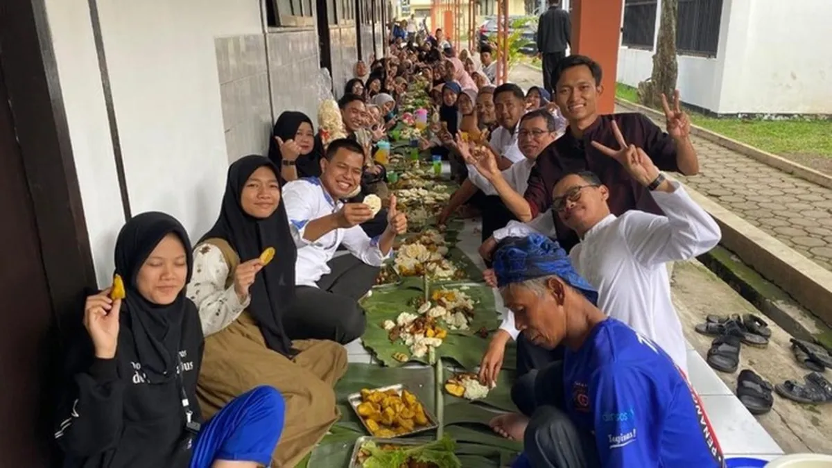 Peran Wali Asrama SRMP 9 dalam Pembentukan Karakter dan Pengentasan Kemiskinan