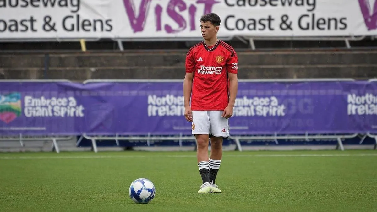 Shea Lacey Dipromosikan ke Tim Utama Manchester United