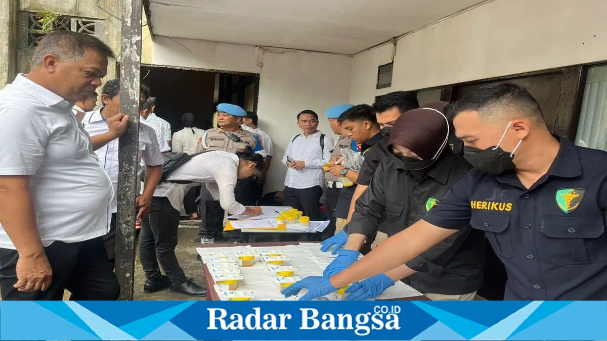 Polda Kalbar Lakukan Tes Urine 81 Personel Ditresnarkoba, Tegaskan Nol Toleransi Narkoba