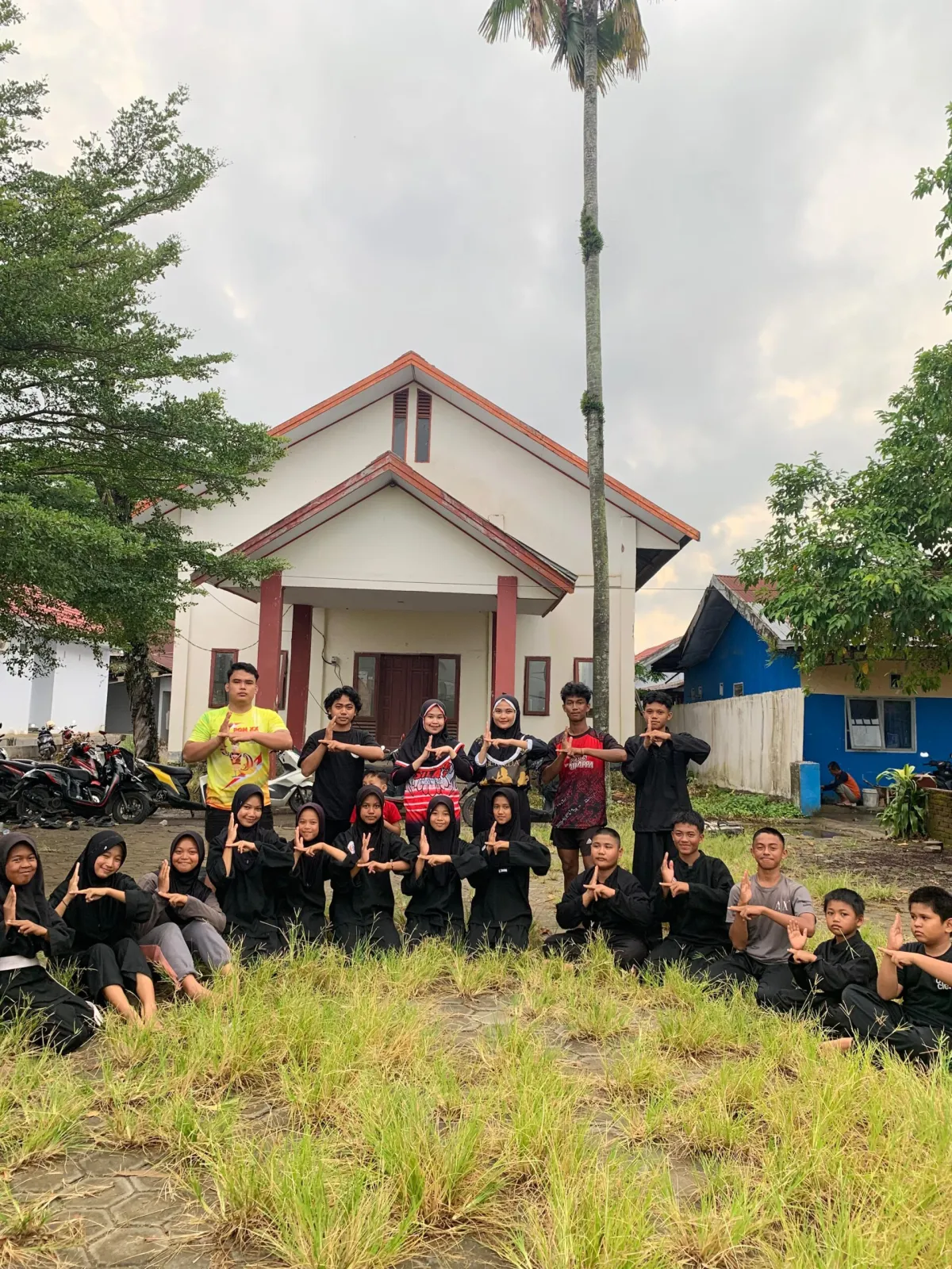 Atlet Pencak Silat Sempreng 7 Kahu Tetap Berlatih Selama Puasa
