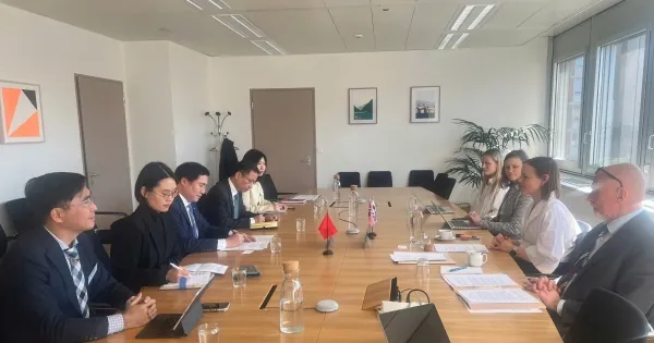 Vietnam dan EFTA Percepat Negosiasi Perjanjian Perdagangan Bebas