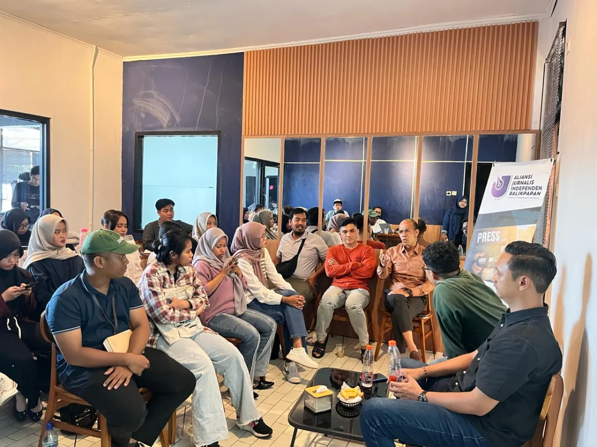 AJI Balikpapan Soroti Ancaman Independensi Ruang Redaksi