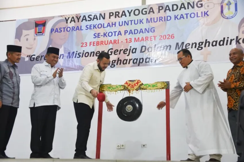 Wali Kota Padang Dorong Toleransi Melalui Kegiatan Pastoral Siswa Katolik