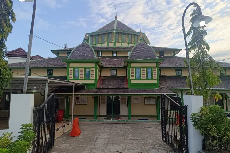 Masjid Jami Aji Amir Hasanuddin: Saksi Sejarah dan Cagar Budaya Nasional di Kutai