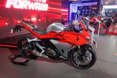 QJMotor SRK 250 RA: Motor Sport Inovatif dengan Transmisi Otomatis