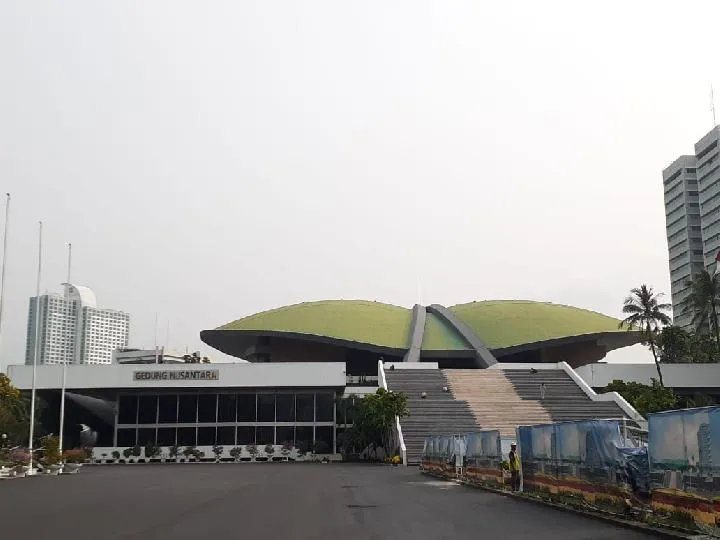 Perdebatan Ambang Batas Parlemen: Menuju Keterwakilan yang Lebih Inklusif