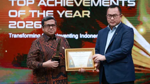 Haikal Hasan Terima Penghargaan Pemimpin Perubahan Layanan Publik 2026