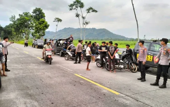 Polisi Tindak Balap Liar di Lumajang, Amankan 15 Kendaraan