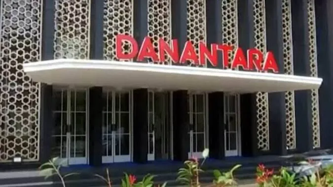 Setyanto Hantoro Mundur dari INET, Bergabung dengan Danantara
