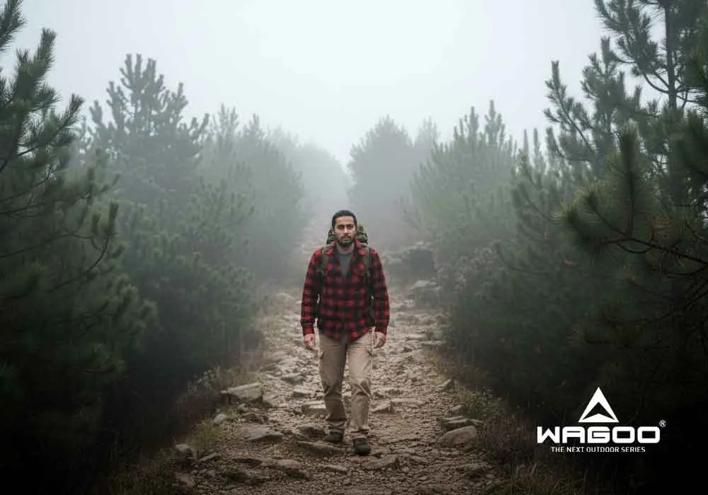 Mendaki Gunung: Antara Tren dan Keselamatan