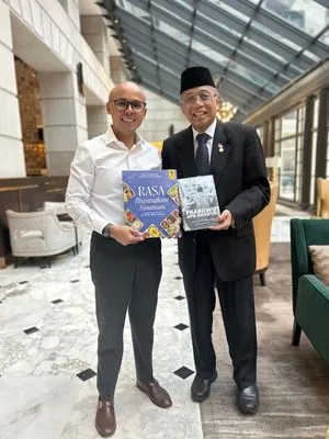 Buku Rasa Bhayangkara Nusantara Resmi Diluncurkan di AS sebagai Diplomasi Kultural