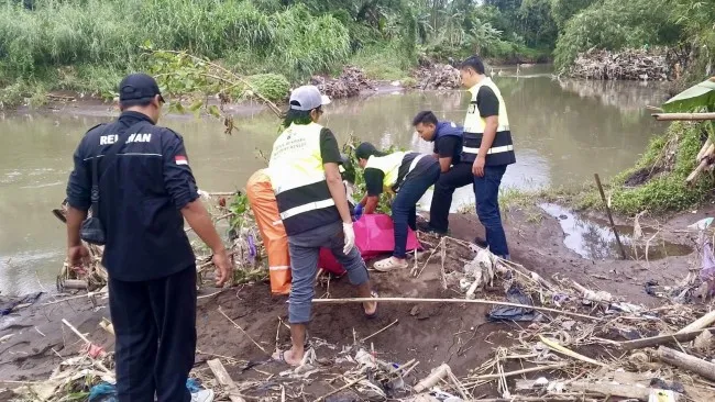 Penemuan Jasad Bayi di Sungai Kalisari Malang, Polisi Mulai Penyelidikan
