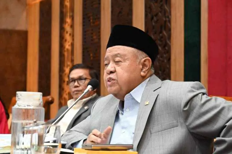 DPR Desak Imunitas Pedagogis untuk Lindungi Martabat Guru