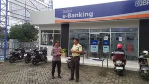 Bhabinkamtibmas Hegarsari Tingkatkan Koordinasi Keamanan Perbankan