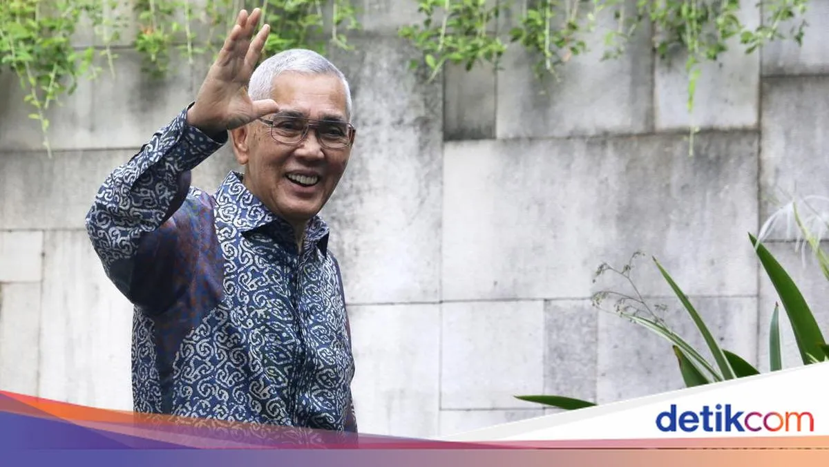 Mengenang Pendidikan Jenderal TNI (Purn) Try Sutrisno, Wapres ke-6 RI