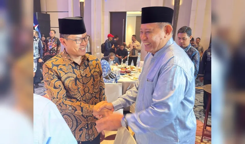 Buka Puasa Bersama Demokrat, Sekjen Gerindra dan Gubernur Bahas Isu Strategis