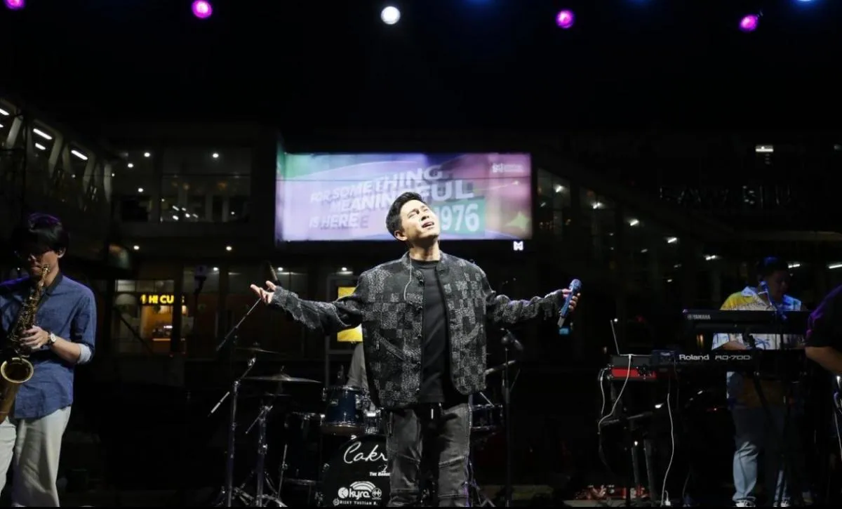 Cakra Khan Rayakan Ulang Tahun ke-34 dengan Penampilan Spesial di Music Zone