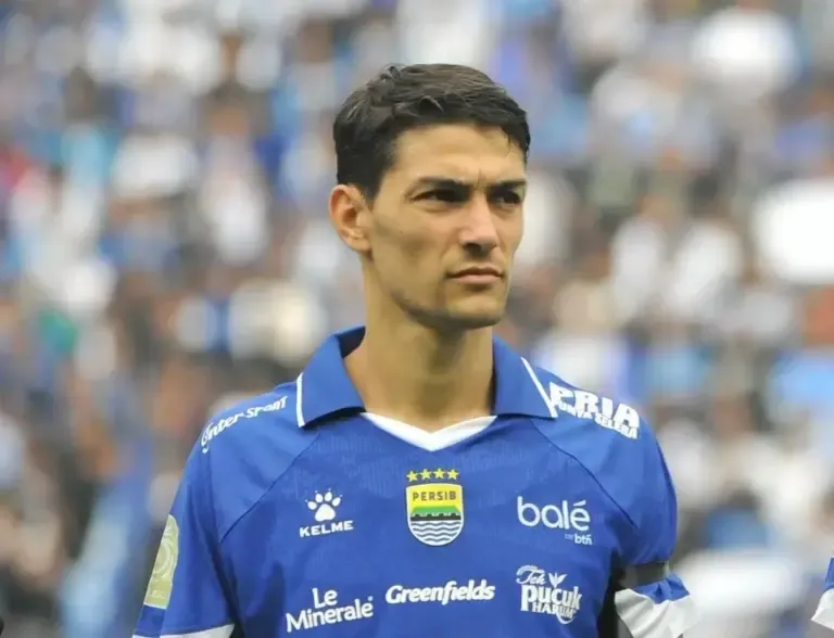 Barba Optimis Persib Raih Kemenangan di Kandang Melawan Madura United