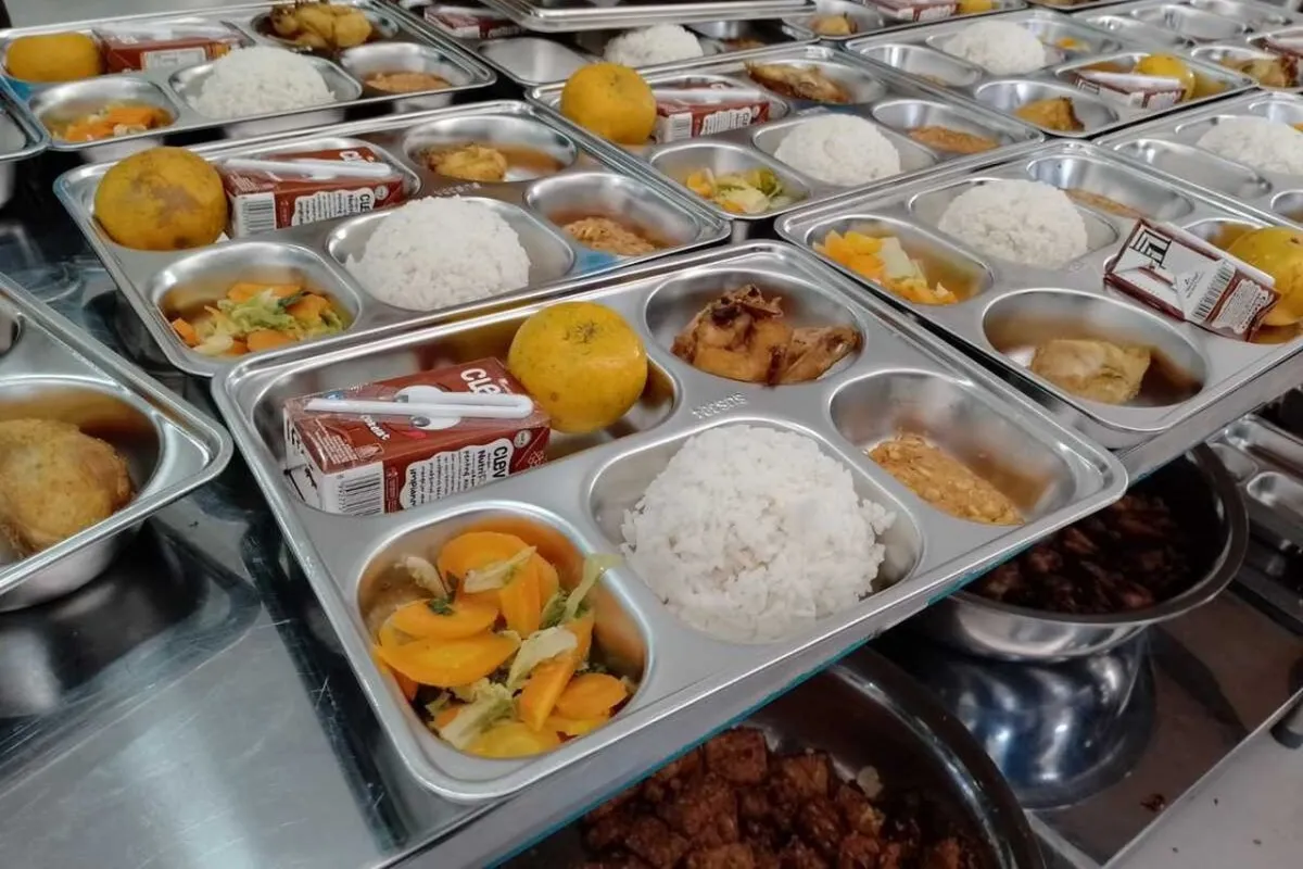 DPR Tegaskan Program Makan Bergizi Gratis 2026 Bukan Misalokasi Dana Pendidikan