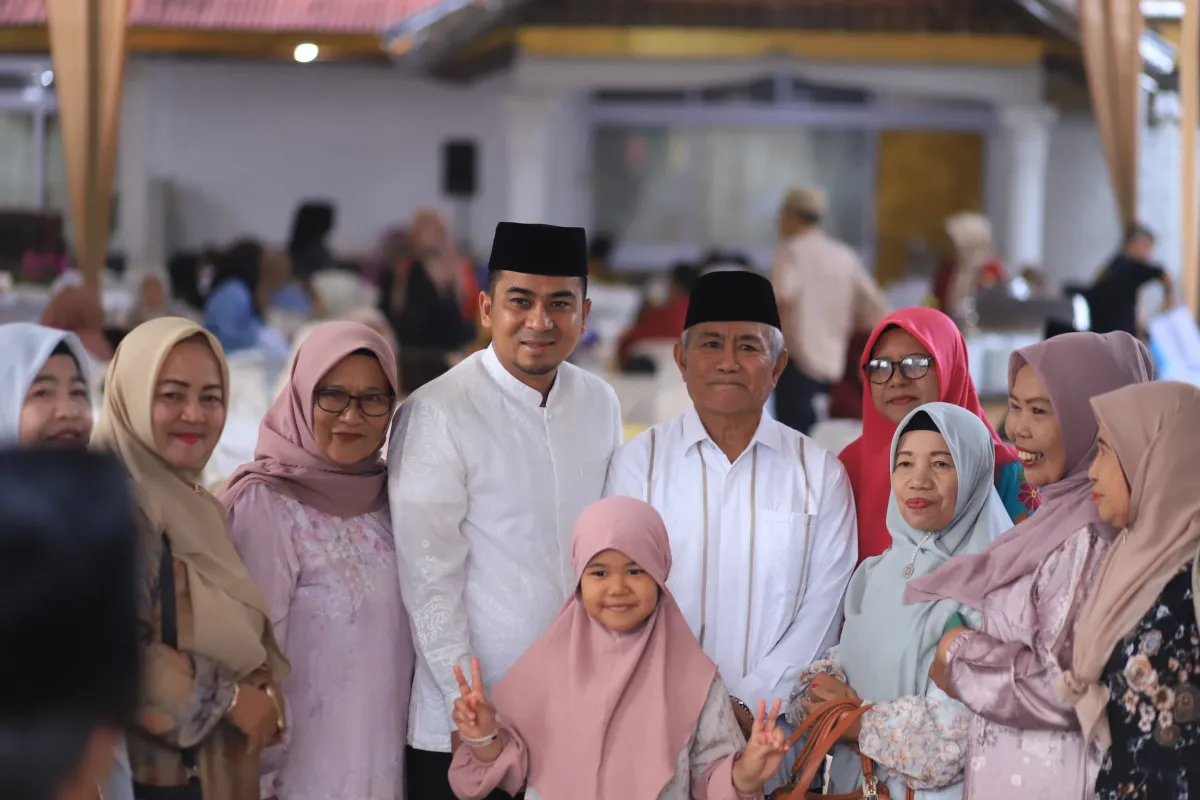 Wali Kota Solok Tampilkan Capaian dan Program Unggulan dalam Buka Puasa Bersama
