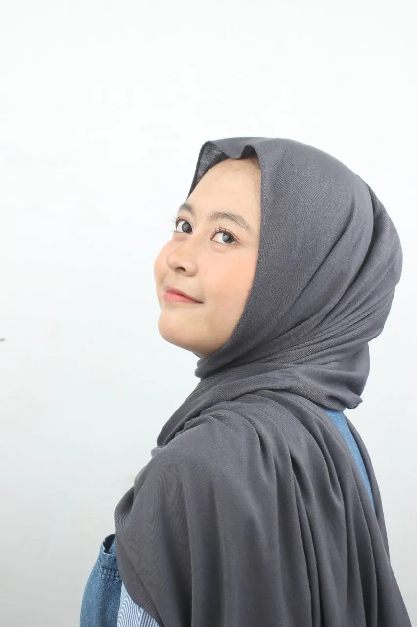 Nur Aisya: Aktivis Pemberdayaan Perempuan dan Pecinta Alam Muda