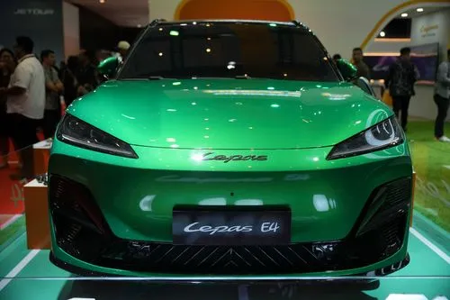 E4 Memukau di IIMS 2026 dengan Desain Leopard Aesthetics