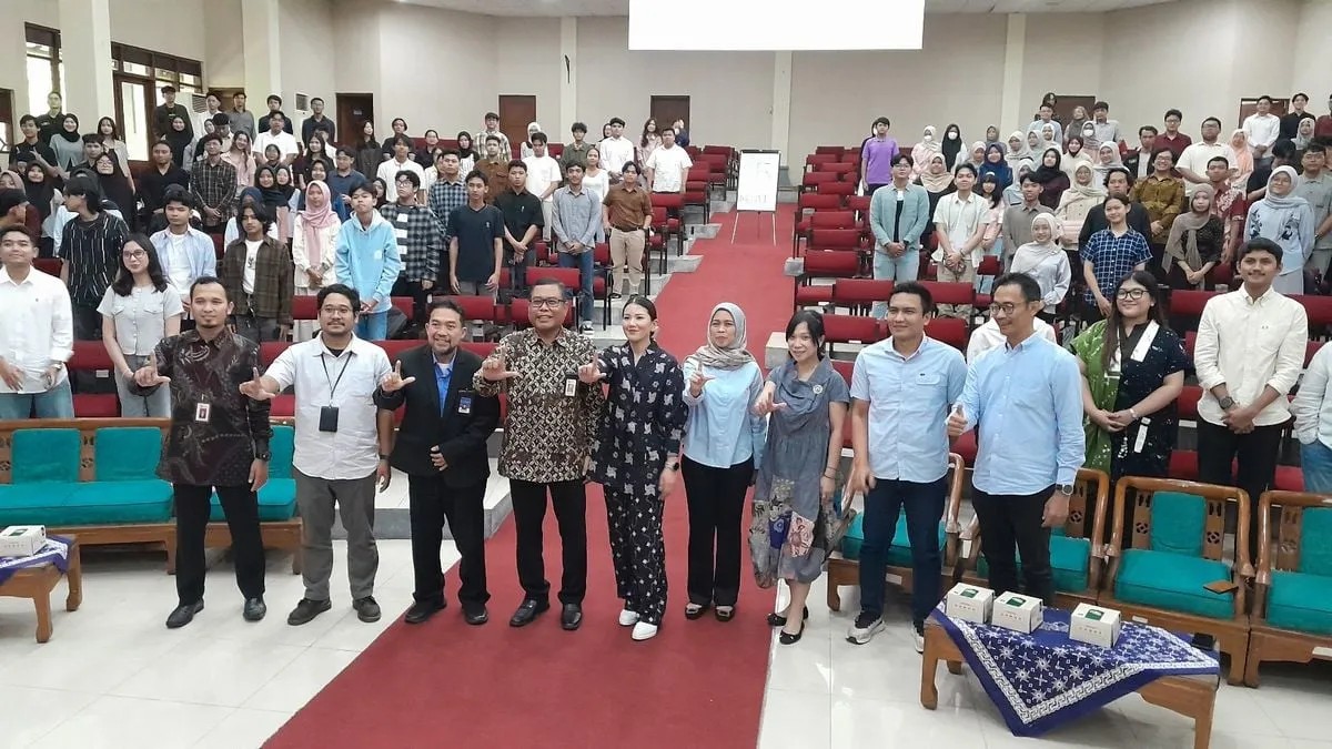 AdaKami dan UNS Luncurkan Kompetisi Karya Tulis Ilmiah Fintech FutureFin