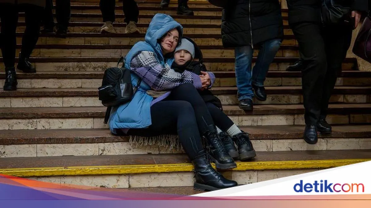 Warga Ukraina Hadapi Tahun Kelima Perang dengan Ketabahan