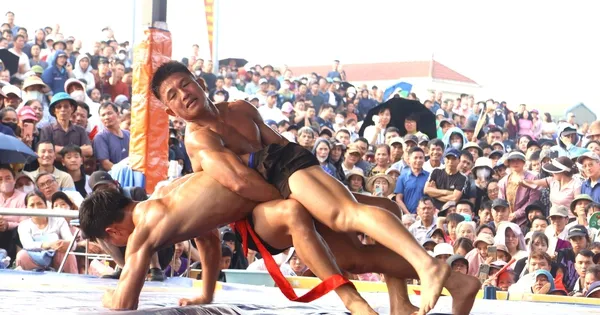 Juara SEA Games Ramaikan Festival Gulat Desa di Hanoi