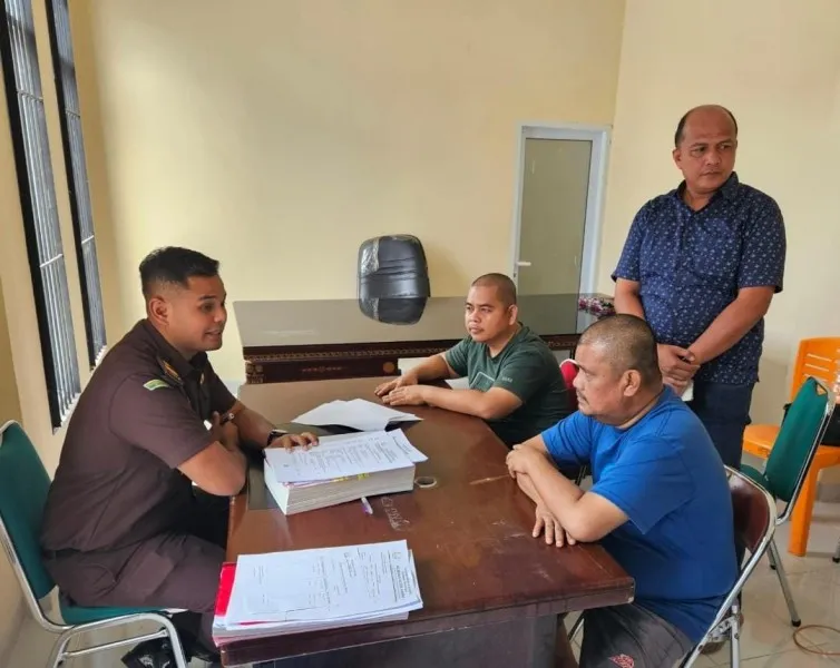 Kepala Desa dan Mantan Sekdes Tarai Bangun Ditetapkan Tersangka Pemalsuan Surat Tanah