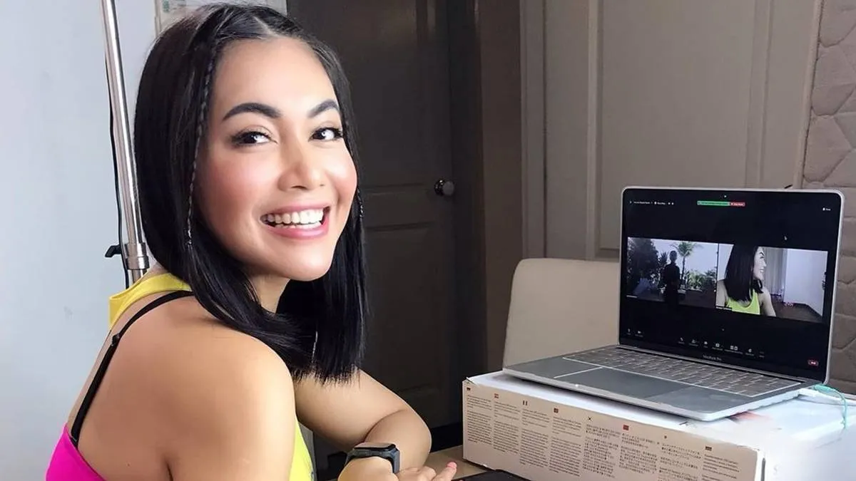 Denada Bagikan Video Putri Bernyanyi, Netizen Doakan Kesembuhan Aisha