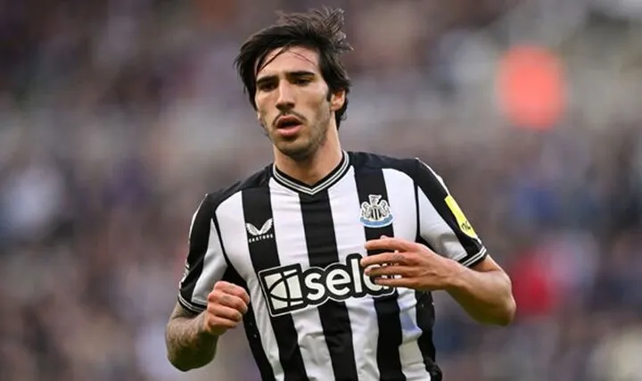 Pemandu Bakat Real Madrid Amati Pertandingan Newcastle United vs Manchester City
