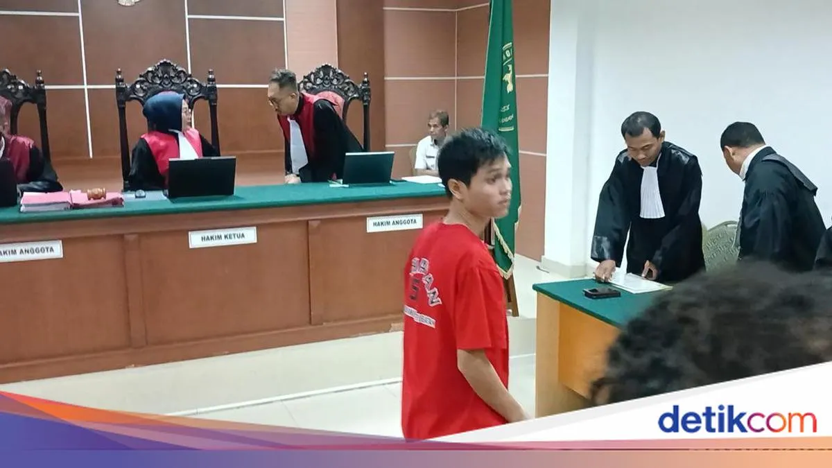 Fandi ABK Asal Medan Bacakan Pledoi di Persidangan