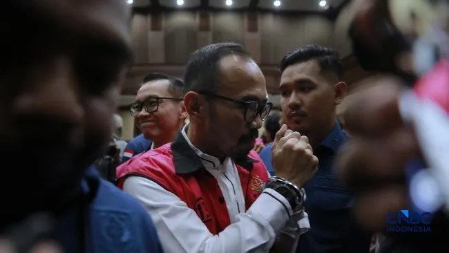 Riva Siahaan Divonis 9 Tahun Penjara dalam Kasus Korupsi Pertamina