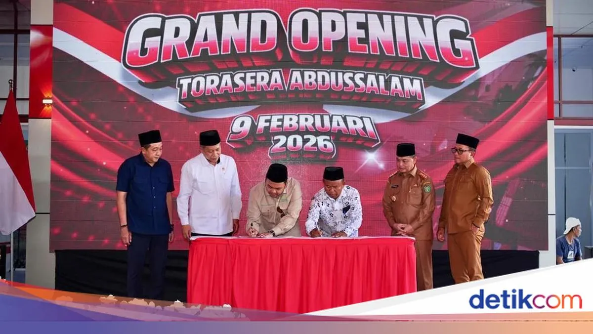 Menteri Koperasi Resmikan Toko Rakyat Serba Ada di Kubu Raya sebagai Pusat Koperasi Desa